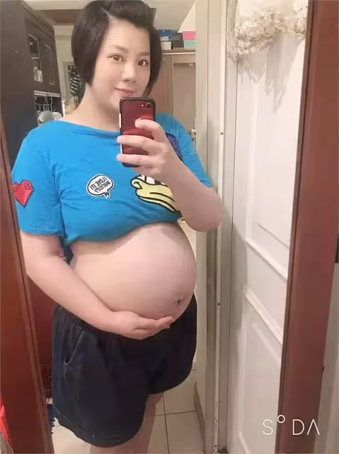 狂鏟30公斤披白紗!郭婷筠大婚「穿深V透視婚紗」辣翻 羞曝「二胎計畫」感動喊:老公對我是真愛❤