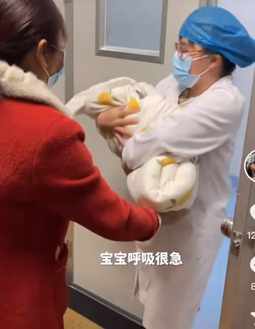 網紅牛愛芳發文道歉,回應妻子假生風波,網友扒出多個疑點不買帳