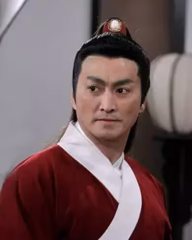 真的不會老!「最帥展昭」何家勁身家上億花9元剪頭髮,「62歲」狀態飽滿仍凍齡