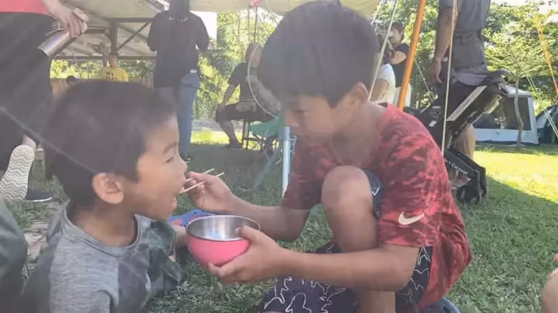 最小孩子才6歲!超人媽媽「一打四環島45天」 放養睡帳篷「玩到衣服都變黑」:媽媽是最棒職業