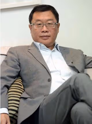九夜茴58歲總裁老公出軌!致員工懷孕要其墮胎,小三抑鬱發文爆料