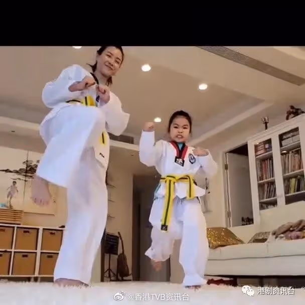 一大三小孩!陳茵媺全家挑戰視像跆拳道考試晉級