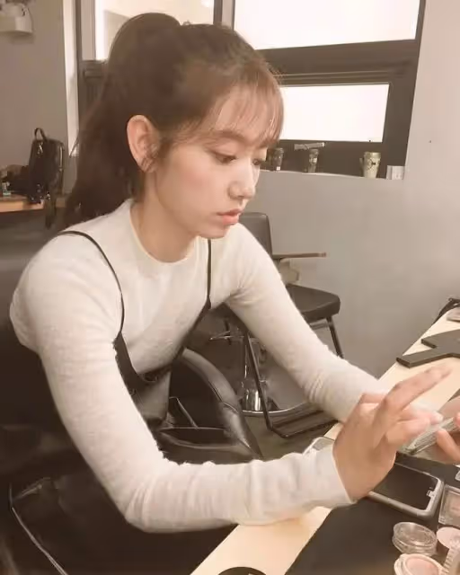 韓劇女神朴信惠奉子成婚,被嘲「一手好牌打得稀巴爛」