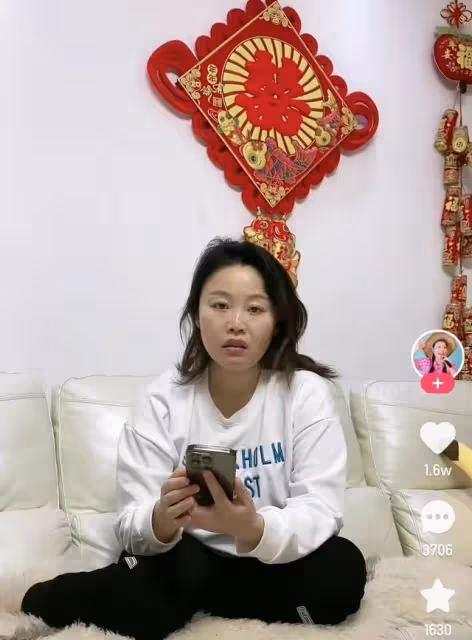 草帽姐婚姻危機升級!丈夫支持前女友威脅妻子,兩人被指有私生子
