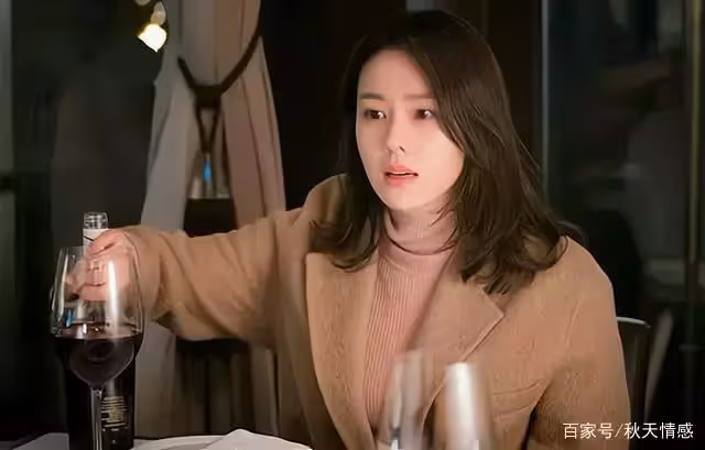 妻子想送小舅子套婚房被丈夫拒絕,妻子找閨蜜幫忙:讓他凈身出戶