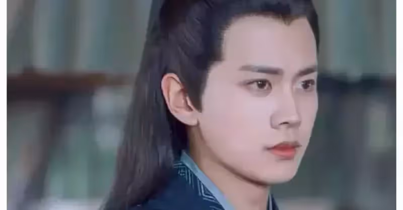 任嘉倫自己都沒有意識到他為那些想談戀愛的偶像們指出了一條明路