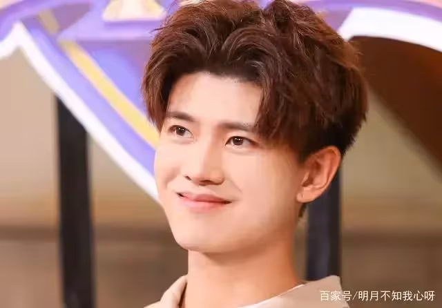 吹爆任嘉倫的演技，從三歲到二十二歲，無縫連接超給力_