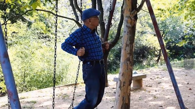 76歲李保田定居山東養老！房價不到一萬一平，兒子獨住別墅太瀟灑