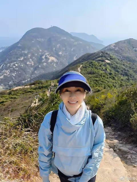 50歲黎姿罕見重提《金枝欲孽》拍攝點滴，難忘零下十多度喝冰水