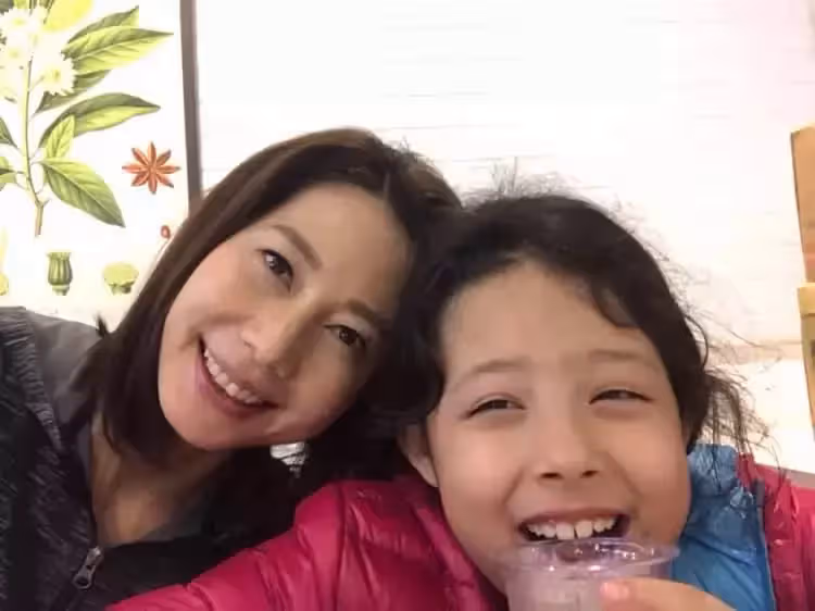 女人要有自信!丁寧嫁美國尪9年「全家福曝光」兒女超Q「年過50歲脾氣變不好」轉變心態:活得像自己就好