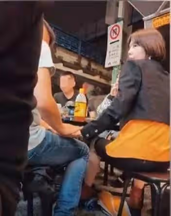37歲女星秀百萬豪車引爭議,被質疑遭包養陪飯局,怒發聲拿出證據