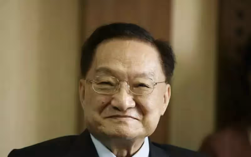 金庸同父異母的弟弟：在老家當農民，苦等金庸72年未得一見