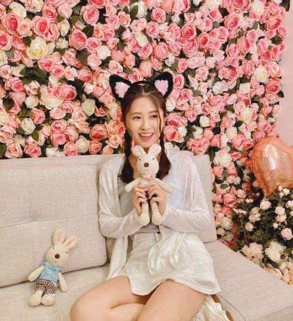 TVB清純女神入行兩年獲力捧,曝曾收到飯局邀約,全都是明碼標價