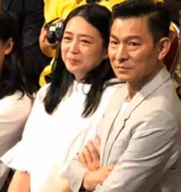 劉德華小姨子自曝確診!暫時沒傳染給女兒,家世顯赫資「13歲管理家族企業」資產過百億