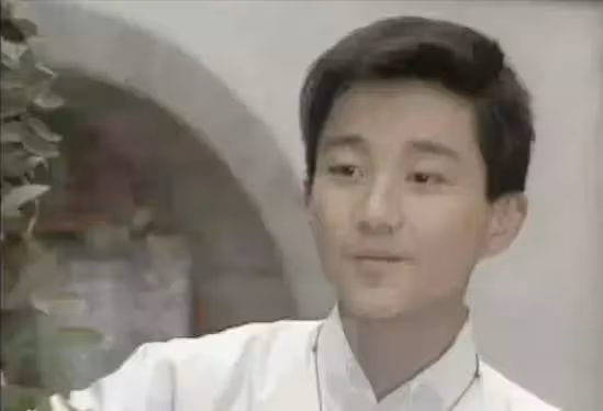 瓊瑤劇「5大童星」命運大不同！《還珠格格》小鴿子削髮為尼，陸振華「老來子」尓傑長成大帥哥