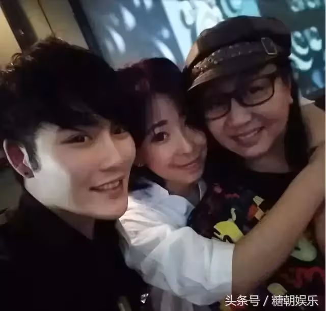 《功夫》演員近照爆出,星仔變星爺,昔日的功夫高手已經慢慢老去 , 她 卻變成美女了 !