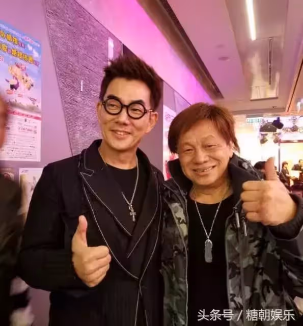 《功夫》演員近照爆出,星仔變星爺,昔日的功夫高手已經慢慢老去 , 她 卻變成美女了 !
