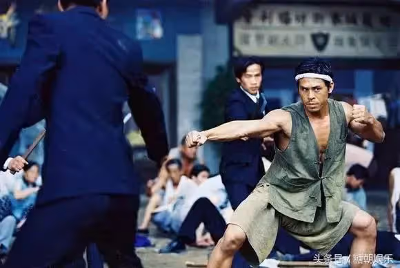《功夫》演員近照爆出,星仔變星爺,昔日的功夫高手已經慢慢老去 , 她 卻變成美女了 !