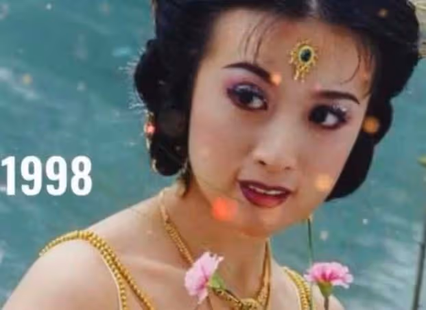 金巧巧真不懂自己,五官老氣卻硬凹芭比人設,效果適得其反太尷尬