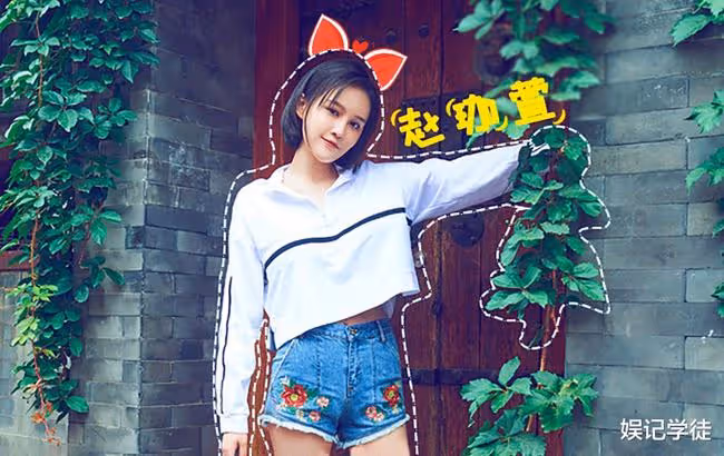 趙本山女兒帶貨再惹爭議，東西太貴沒人買，還在直播間懟網友太摳