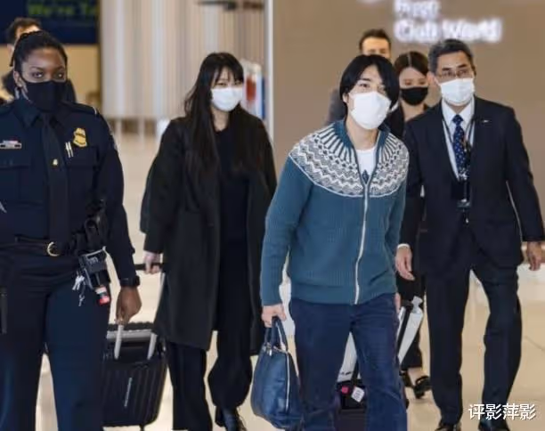 真子公主紐約生活足不出戶，小室圭撇下妻子，與同事酒吧歡聚