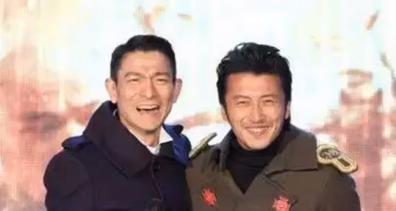 40年前劉德華親吻過的寶寶，今已成巨星，名氣比肩華仔！!