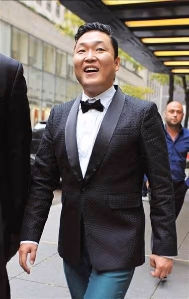 2個月狂賺150億,靠一首歌風靡全球的鳥叔,如今卻淪為韓國之恥