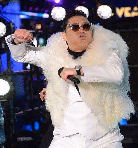 2個月狂賺150億,靠一首歌風靡全球的鳥叔,如今卻淪為韓國之恥