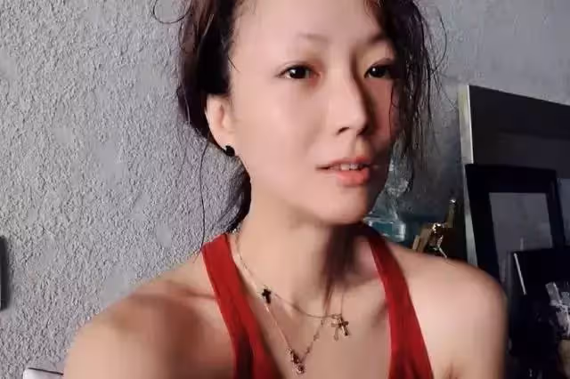生病老公又出軌!48歲鄭秀文跑步10年「每天8公里」,成功走出陰霾:運動救了我