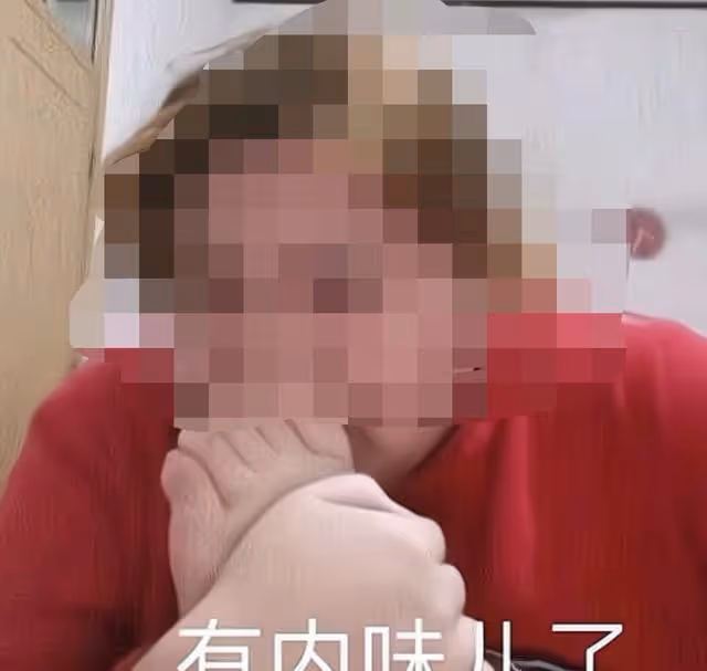 劣跡網紅「改名字、戴面具、談復出？」人民網下手「禁止復出」