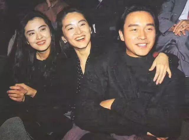 舊到發霉也不洗！林青霞曬閨蜜「35年前送的Lv箱」　誇王祖賢鄧麗君「私下真實面」甜秀姐妹情