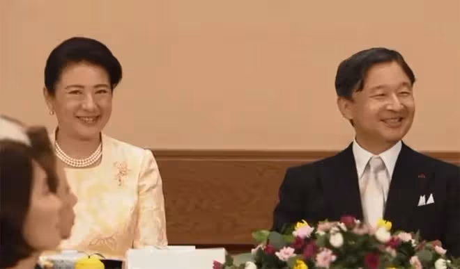 這場萬眾矚目的婚禮,剛結完就變味了