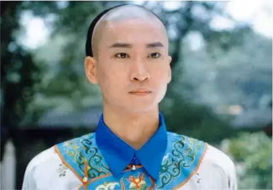 男神變農民!「爾康」退隱下地種植大米享田園生活,鄉下住宅與千畝良田構「巨幅太極圖」氣勢恢宏超壯觀