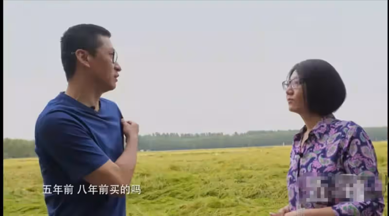 男神變農民!「爾康」退隱下地種植大米享田園生活,鄉下住宅與千畝良田構「巨幅太極圖」氣勢恢宏超壯觀