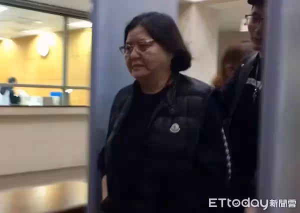 曾志偉跨海討5700萬！提告台灣製作人「逼吐恩師上億遺產」　法院判決「借據都是真的」：不用還錢