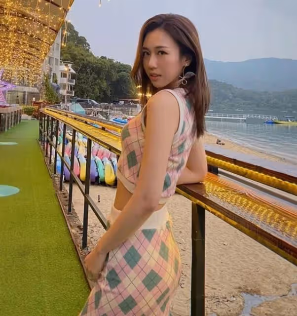 無懼疫情!TVB《東張西望》照常開工,小花主持自曝擔心「中招」