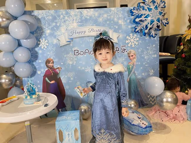 樊少皇妻子生病臥床一周，為給女兒過生日，忍著劇痛布置派對場地