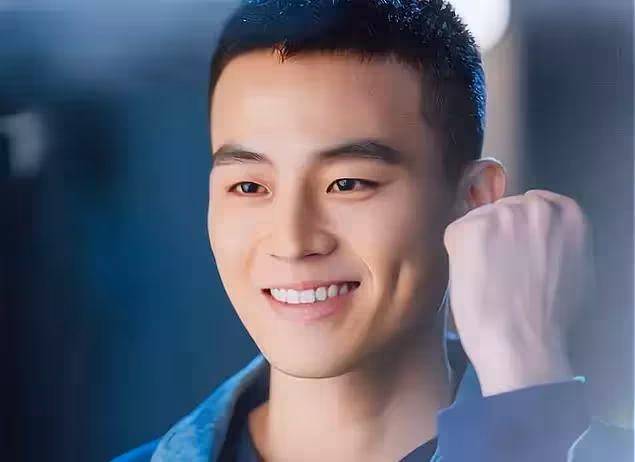 楊洋和歐豪都是演《左耳》走紅，現在的差距為何這麼大？