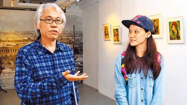 台灣知名爺孫戀情侶66歲男方被爆病重，好友到老家探望，本人回應