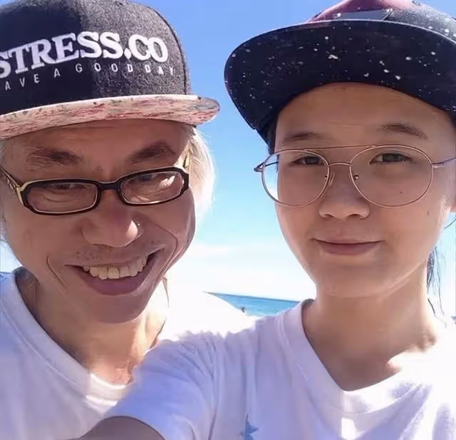 台灣知名「爺孫戀」近況!男方被傳病危,激動澄清:沒病都是誤傳