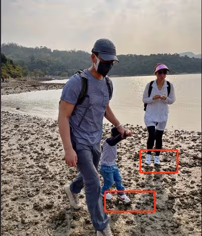 港姐胡杏兒一家四口太真實!坐路邊啃大油餅,爬山踩一腳泥不嫌髒,網友:接地氣