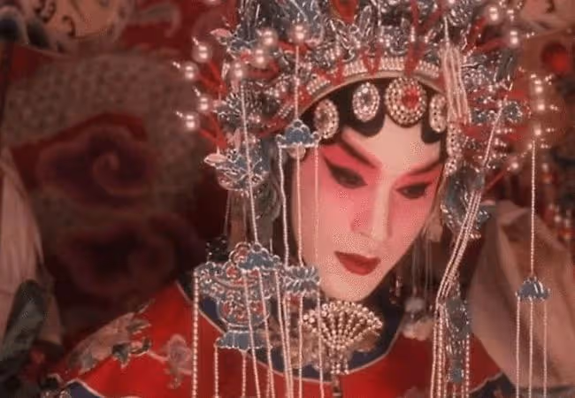 1992年張國榮在眾人面前怒吼：你再敢打她，我就在香港找人收拾你