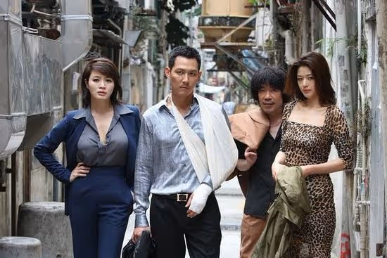 51歲金憓秀3招凍齡成美胸皇后,影后為母還巨債終脫離關係