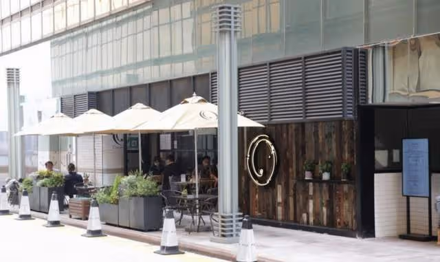 黃宗澤餐廳損失百萬仍開業,一天僅6桌顧客,自曝考慮申請救助金
