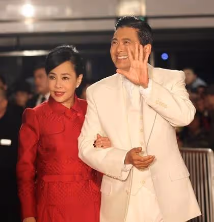 周潤發痛失愛子，宣布一輩子不要孩子，死後將裸捐56億？