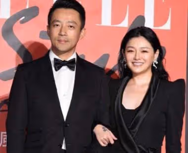 離婚3個月迅速與前任復合,對象是20多年前的初戀,今官宣結婚