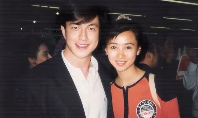 香港知名男星無畏疫情獻血救人！兼職做健身教練，54歲依舊凍齡