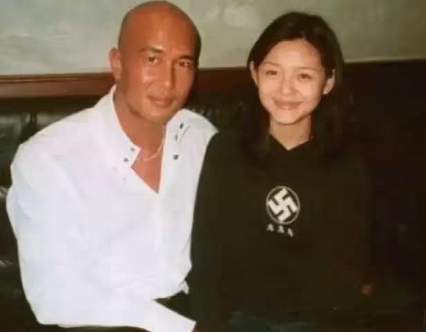 大S再婚細節曝光！具俊曄為見面主動求婚，即將出發到臺灣度蜜月