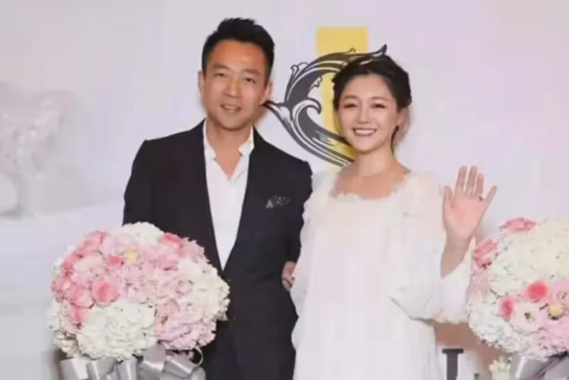 大S再婚細節曝光！具俊曄為見面主動求婚，即將出發到臺灣度蜜月