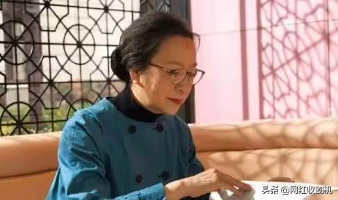 「國民媽媽」奚美娟：高齡產子後被離婚，26年後卻和前夫同台飆戲